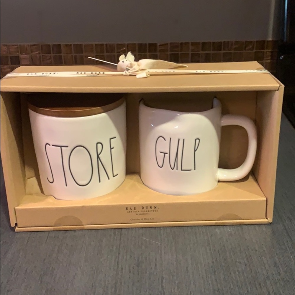 Rae Dunn Store & Gulp Set